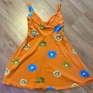 Urban Outfitters XS Orange Daisy Dress